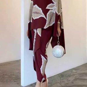 Elegant Floral Turtleneck Skirt Suit
