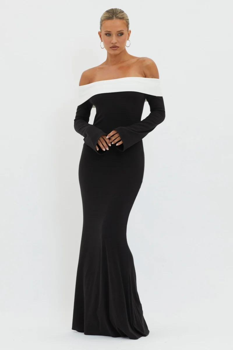 Aeris Off-shoulder Maxi Knit Dress - obrazek 2